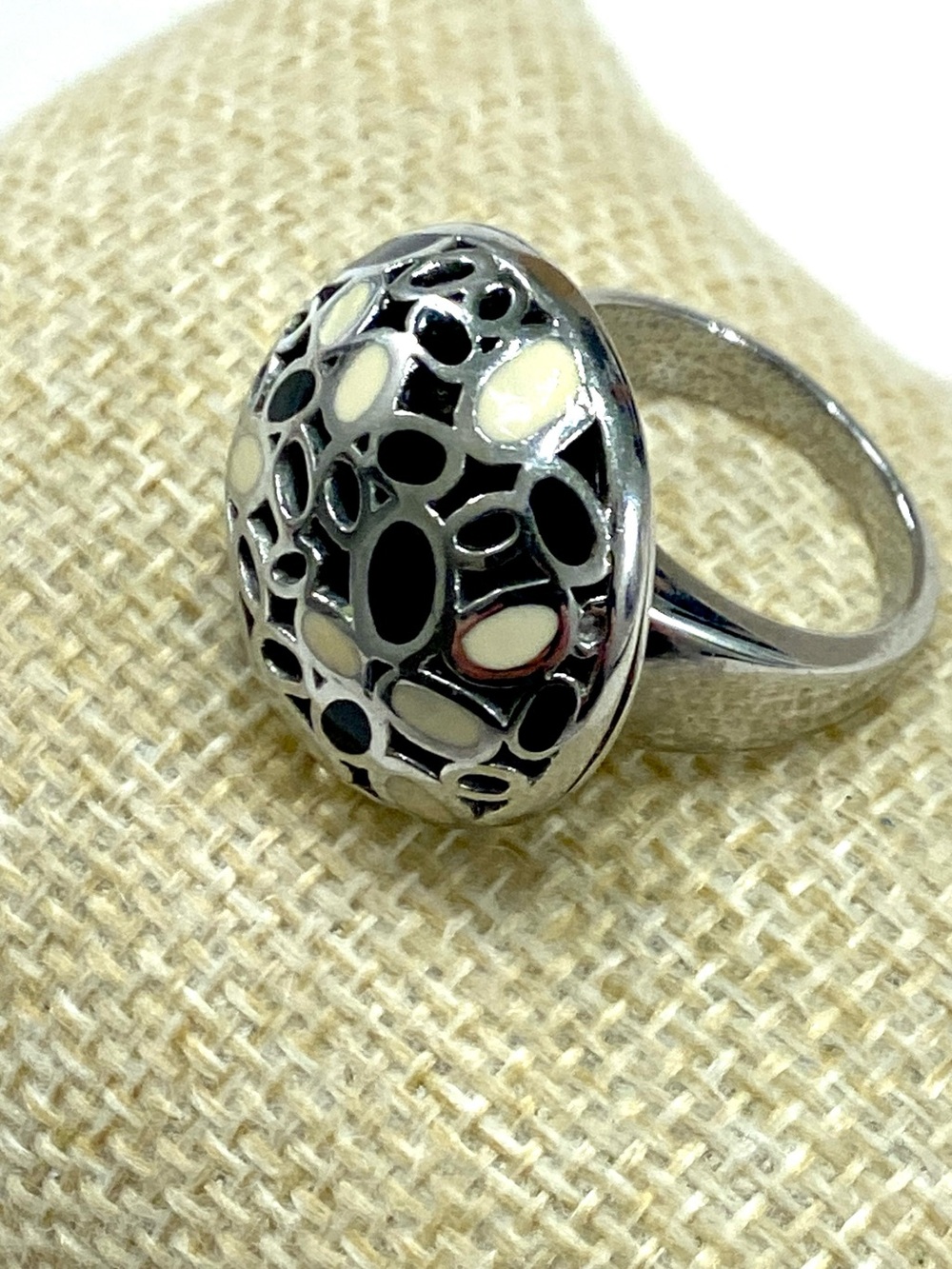 Simona Collini Italy Stainless Steel Ring Cream Black Enamel Cutout Dome Size 8